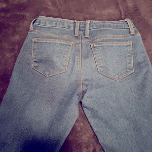 Womens stretch skinny jeans